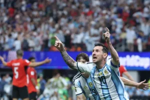 Argentina beat Egypt 3-2 to reach quarter final