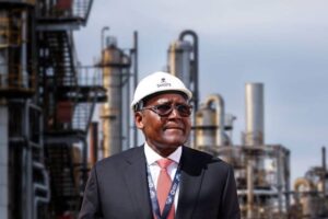 Dangote Refinery launches N2.15tn public offer on NGX
